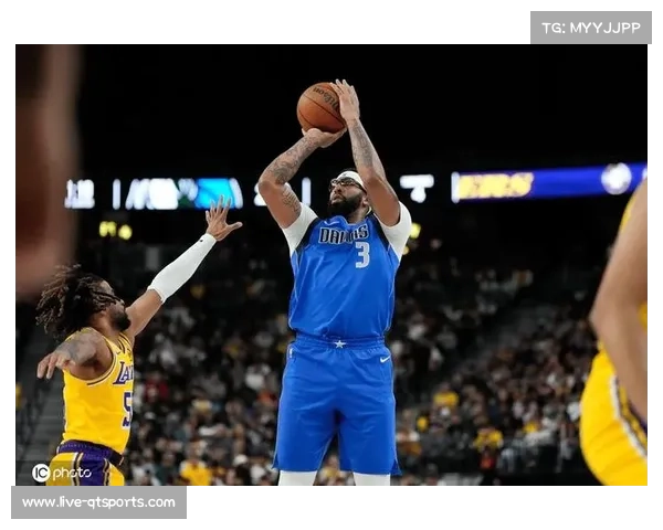 独行侠客战公牛，浓眉伤停弗拉格单核率队避免连败